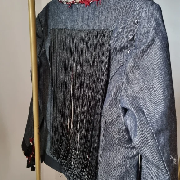 Coat - Picture 2 of 4